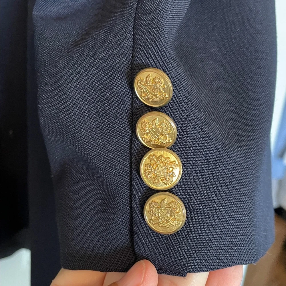 VTG Men’s Evan-Picone navy double breasted 100% wool blazer gold crest buttons